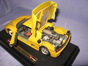 auto-ferrari-f50-hard-top-1995-burago-124-1633-MLU26733016_2580-O.jpg