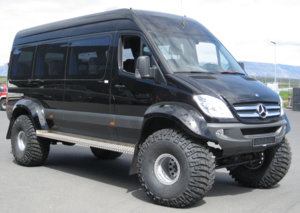 zabudowy_sprinter_4x4_big1.jpg