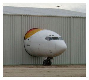 72hangar.jpg