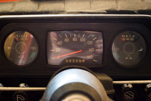 1990_ZAZ_968_interior.jpg