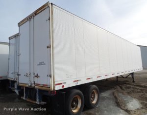 1975FruehaufFB9-F2-45trailerrear.jpg