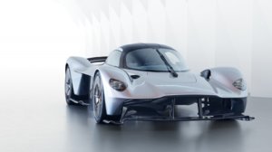 2018_aston_martin_valkyrie-1600x900.jpg
