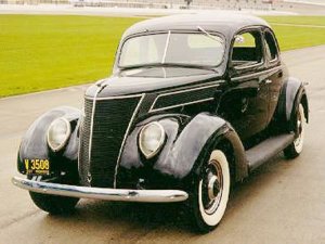 37forV8_74coupe_KI.jpg