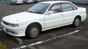 800px-Mitsubishi_Eterna_Sava.jpg