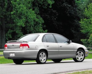 2001-Cadillac-Catera-Sedan-Image-05-800.jpg