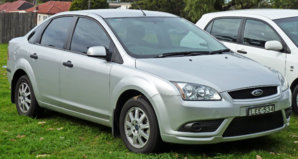 2007-2009_Ford_Focus_(LT)_CL_sedan_01.jpg