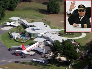 j-travs-house.jpg