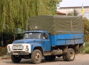 ZiL-130_Zhovkva.jpg