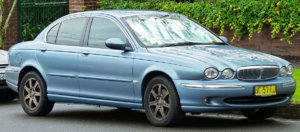 1200px-2004-2006_Jaguar_X-Type_X400_SE_sedan_2011-06-15_01.jpg