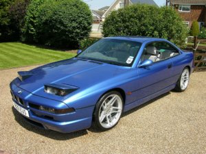 1200px-BMW_840_Ci_Sport_front.jpg