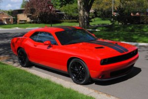 2016-Dodge-Challenger-SXT-Plus-9.jpg