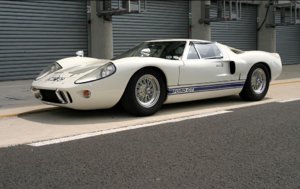 ford-gt40-mk-iii-2.jpg