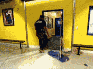 funny-reverse-gif-door.gif