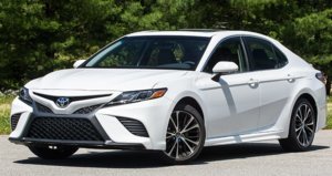 CR-Cars-Inline-2018-Toyota-Camry-SE-06-17.jpg