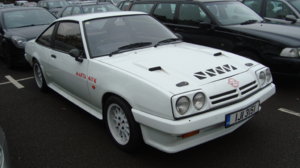 1985_Opel_Manta_GTE_15263458614.jpg