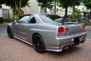 skyline-gtr-r34-2.jpg