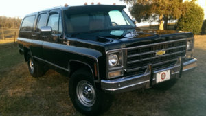 1979-chevrolet-suburban-k20-silverado-34-ton-4x4-400-v8-at-ps-pb-ac-4wd-66l-1.jpg