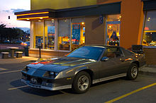 220px-1982-1983-1984_Chevrolet_Camaro_Z28.jpg