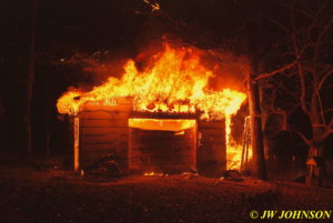 04-East-Side-of-Garage.jpg
