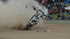612301-coulthard-crash.jpg