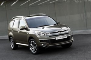 2007-citroen-c-crosser_800x0w.jpg