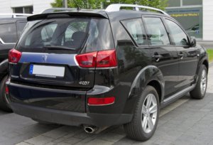Peugeot_4007_20090614_rear.jpg