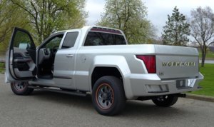 workhorse-w-15-plug-in-truck_100605679_m.jpg