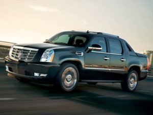 2013-cadillac-escaladeext-frontside_csescext131.jpg