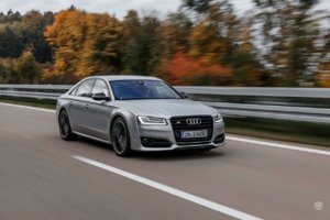 audi-s8.jpg