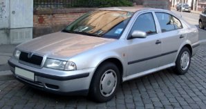 Skoda_Octavia_I_front_20080213.jpg