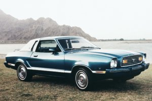 mustang2.jpg