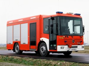 MercedesEconic.jpg