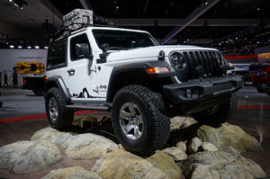 2019-Jeep-Wrangler-Live-10.jpg