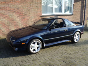 DarkBlueToyotaMR2.jpg
