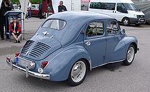 220px-Renault_4CV_BW_2.jpg