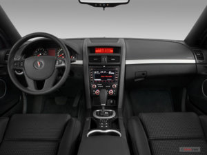 2009_pontiac_g8_dashboard.jpg