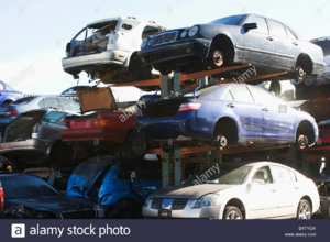 cars-sitting-in-scrapyard.jpg