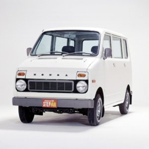 1118full-honda-life-step-van.jpg