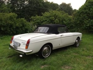 1964-peugeot-404-cabriolet-02_featured.jpg