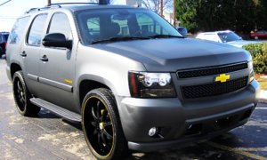 2011_Chevrolet_Tahoe _357_v1.jpg