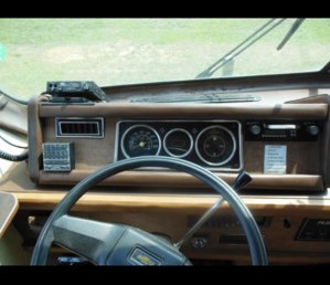 1986 fleetwood bounder.jpg