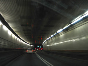 792px-Holland_tunnel.jpg