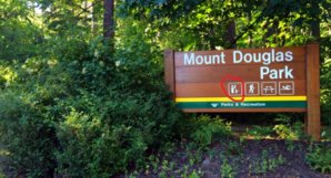 Mount-Douglas-Park-Sign.jpg