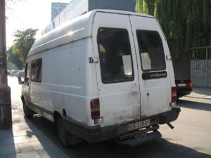 1280px-LDV_Convoy_back.jpg