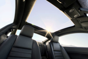 mustangglassroof_03_small.jpg