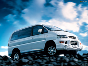 mitsubishi_delica_1997_photos_1.jpg