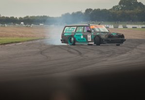Huxley-Motorsport-Volvo-240-7 cropped.jpg