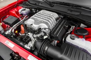 2015-dodge-challenger-srt-hellcat-engine.jpg
