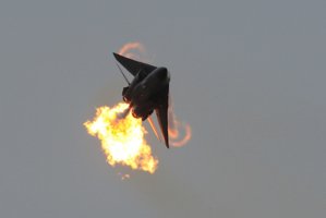 F-111C-A8-129-Dump-Burn.jpg