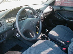 7136000008_large.jpg
